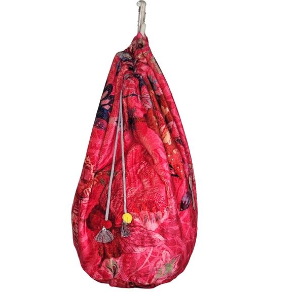 Johnny Was Plush Bag with butterfly print Color Pink - Picture 1 of 5